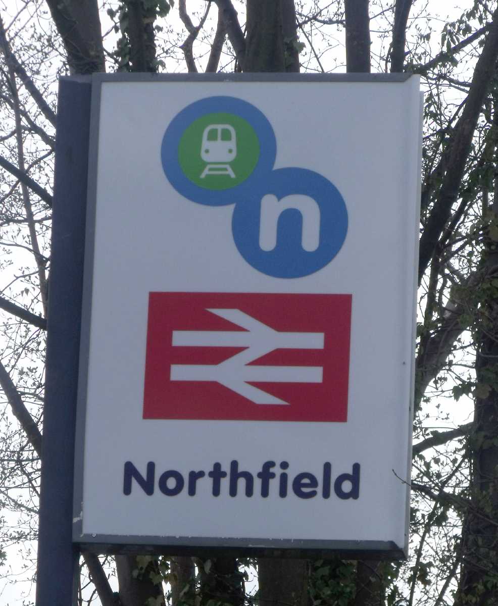Northfield+-+road%2c+rail+and+transport
